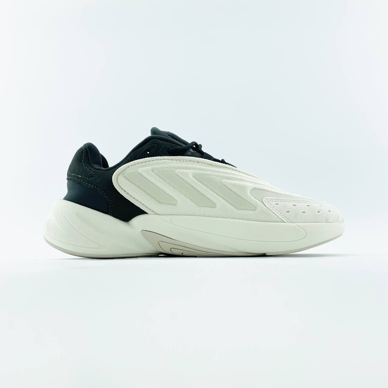 Adidas Ozelia White Black