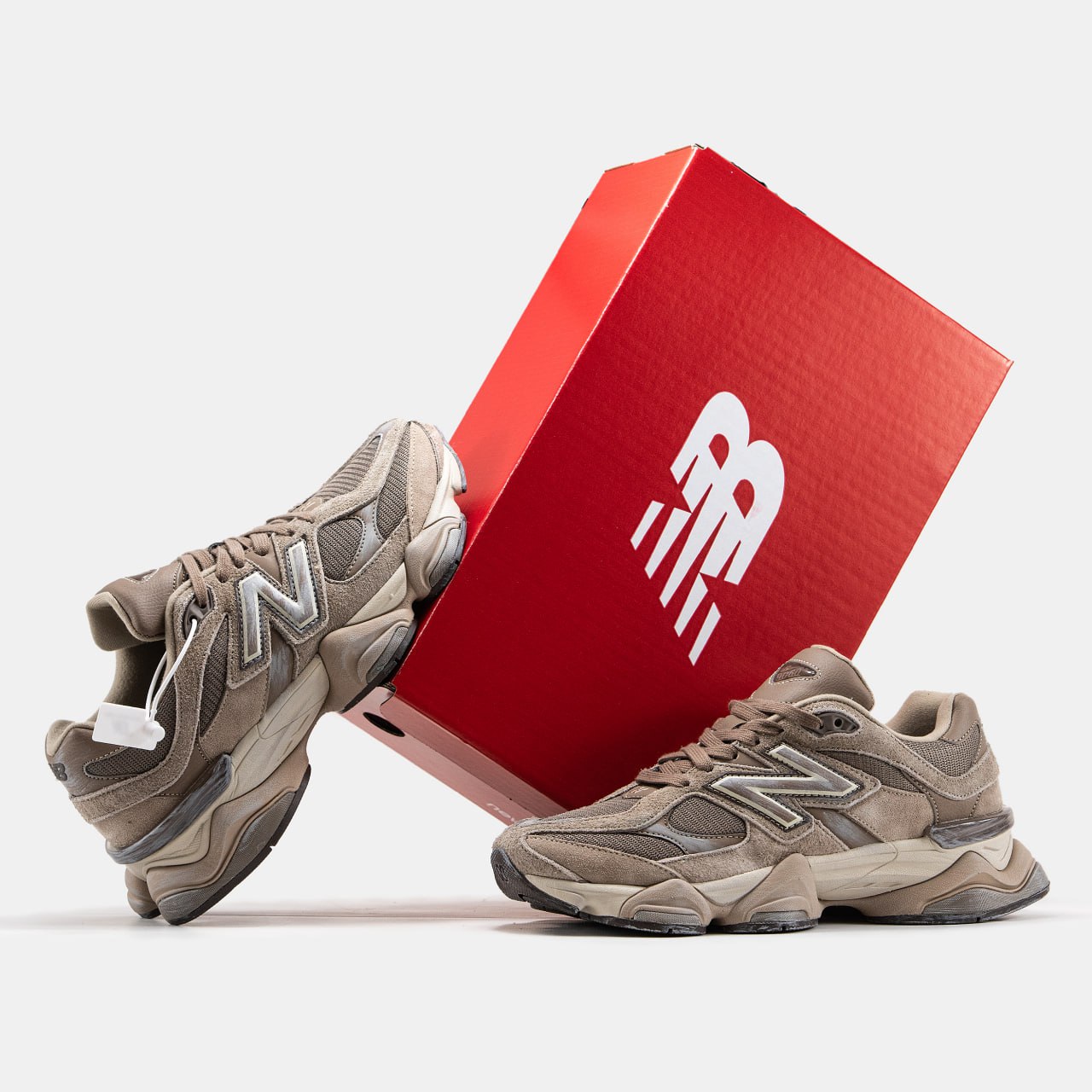 New Balance 9060 Brown / Mushroom