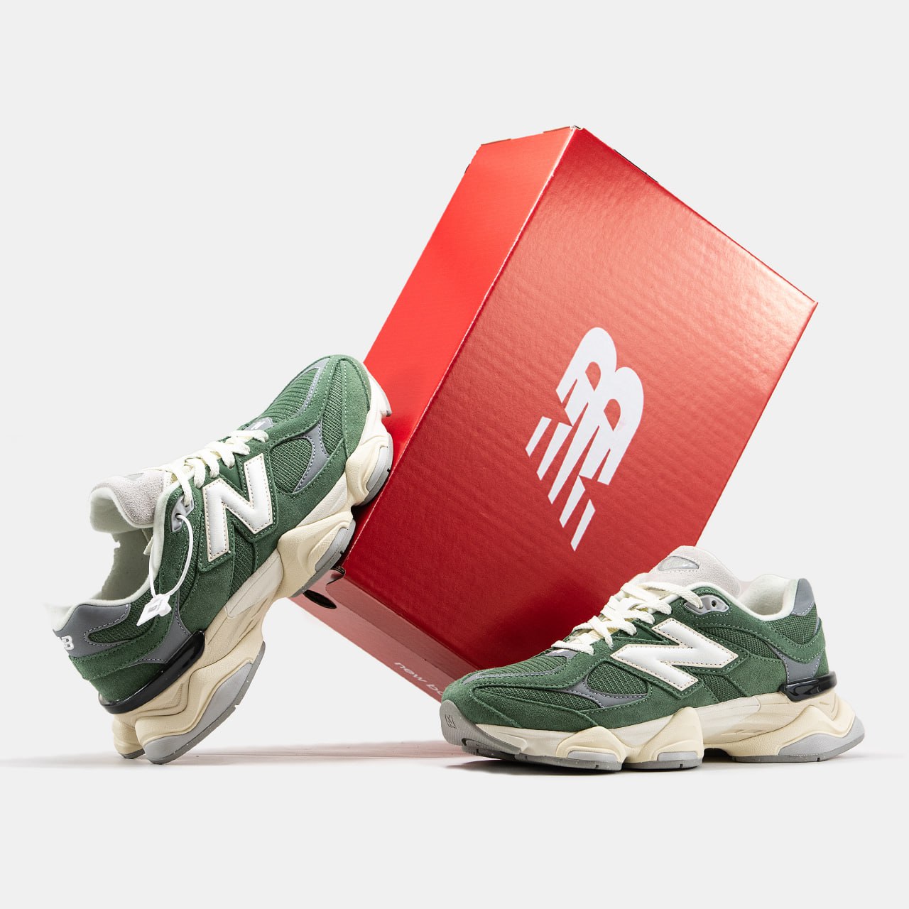 New Balance 9060 Green
