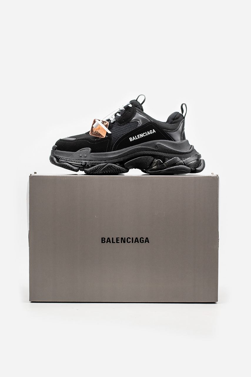 Balenciaga Triple S Black