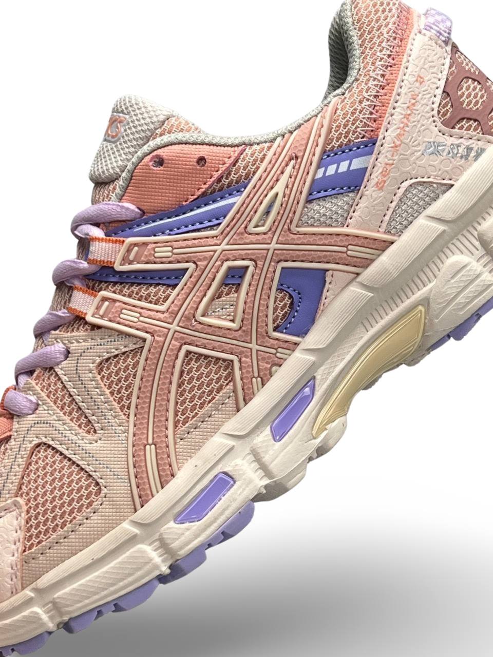 Asics Gel-Kahana 8 Beige Pink