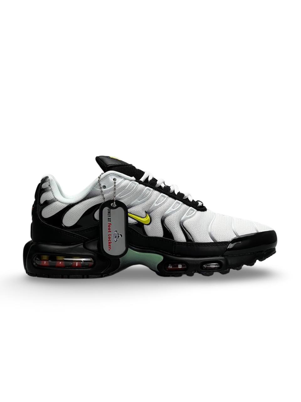 Nike Air Max Plus White Black Mint