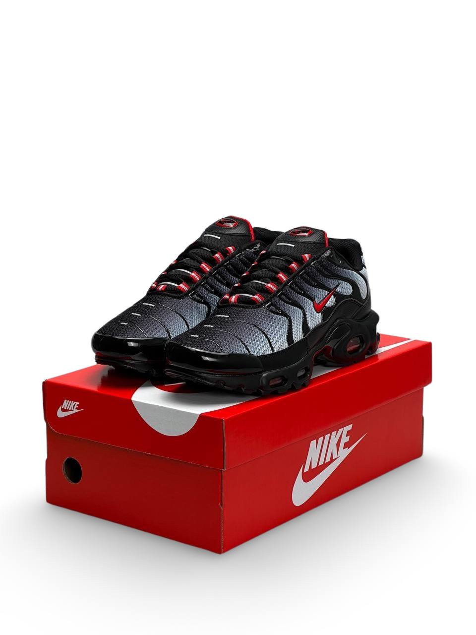 Nike Air Max Plus Black Gradient Red