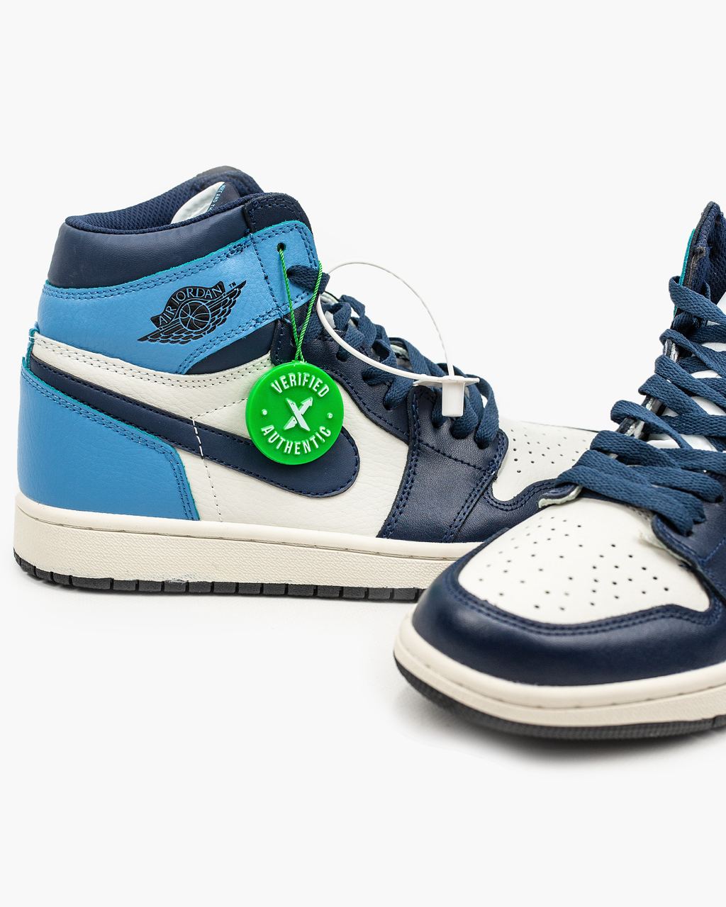 Nike Air Jordan 1 Retro Obsidian