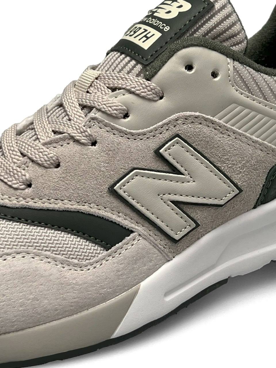 New Balance 997H Beige White Khaki