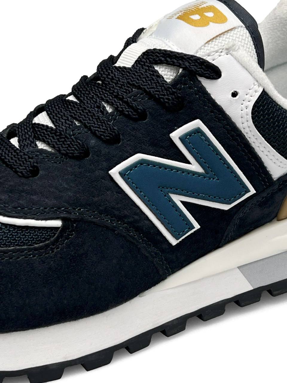 New Balance 574 Classic Navy Blue Sand