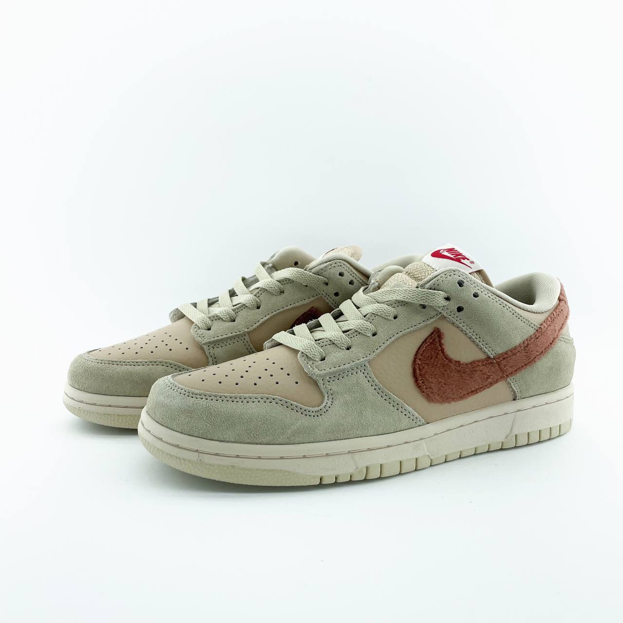 Nike SB Dunk Low Terry Swoosh