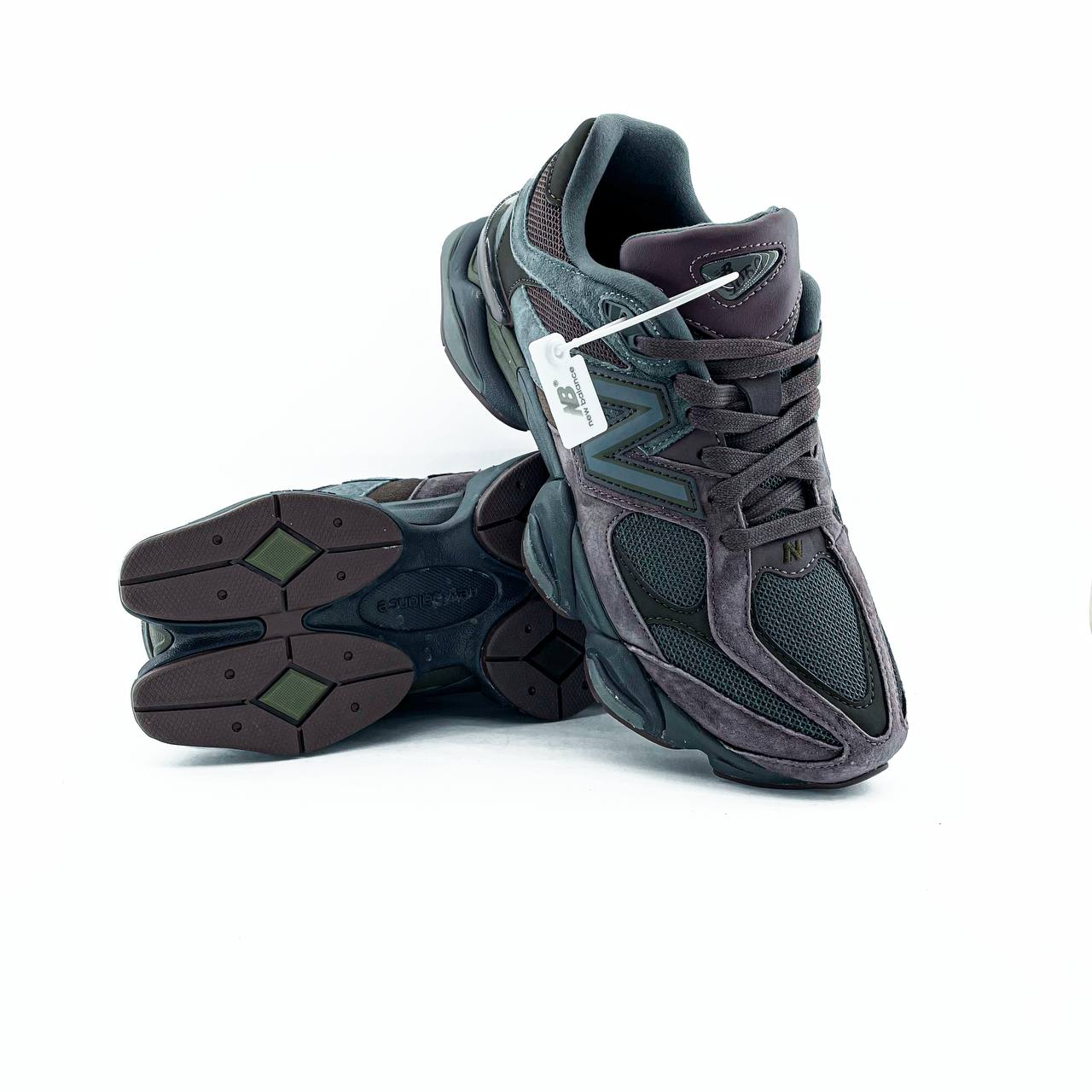 New Balance 9060 Truffle