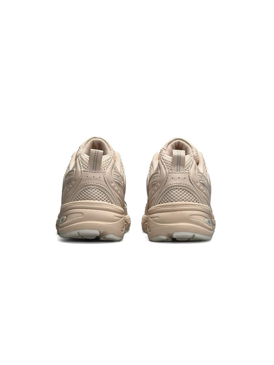 New Balance 530 Beige