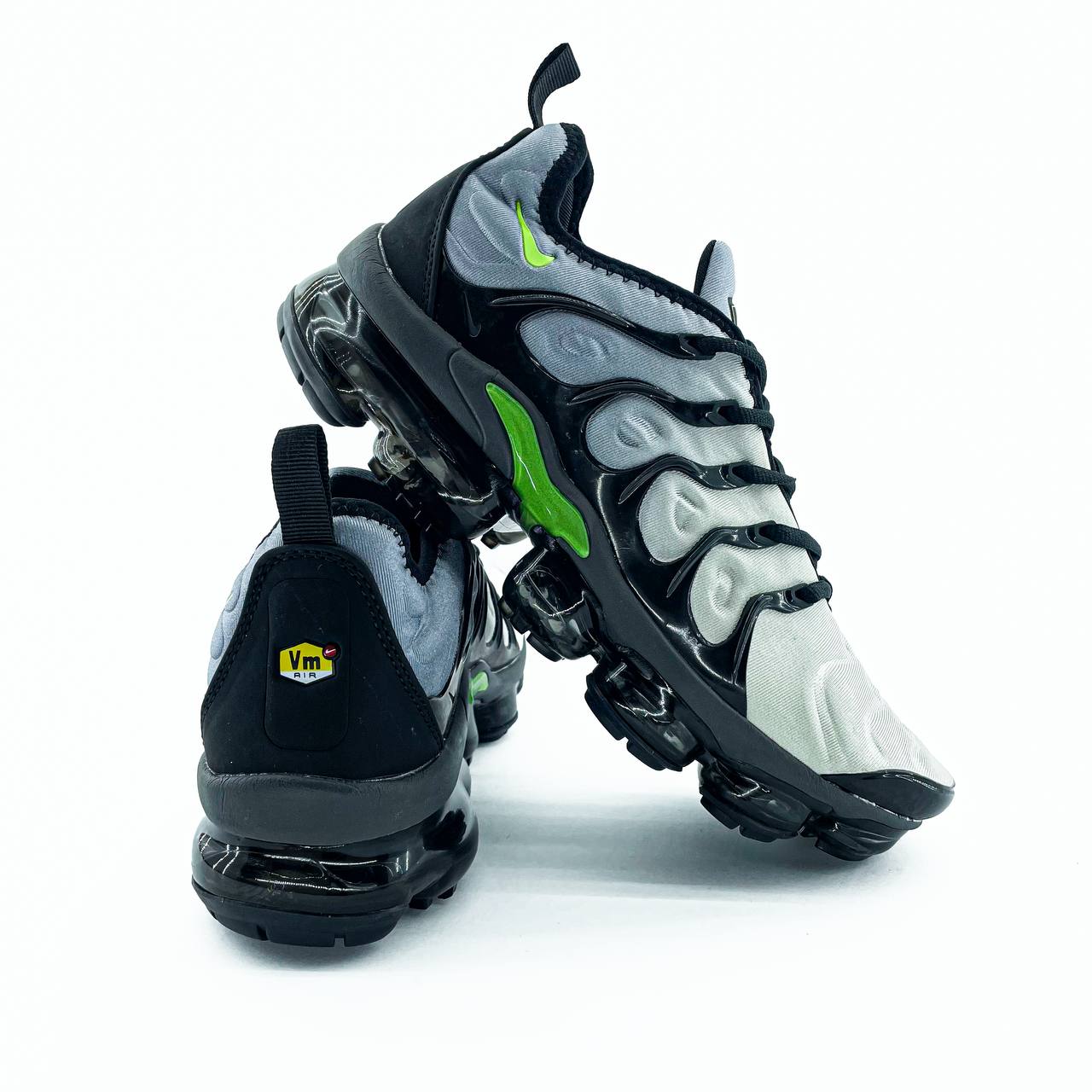 Nike Vapormax Plus Grey