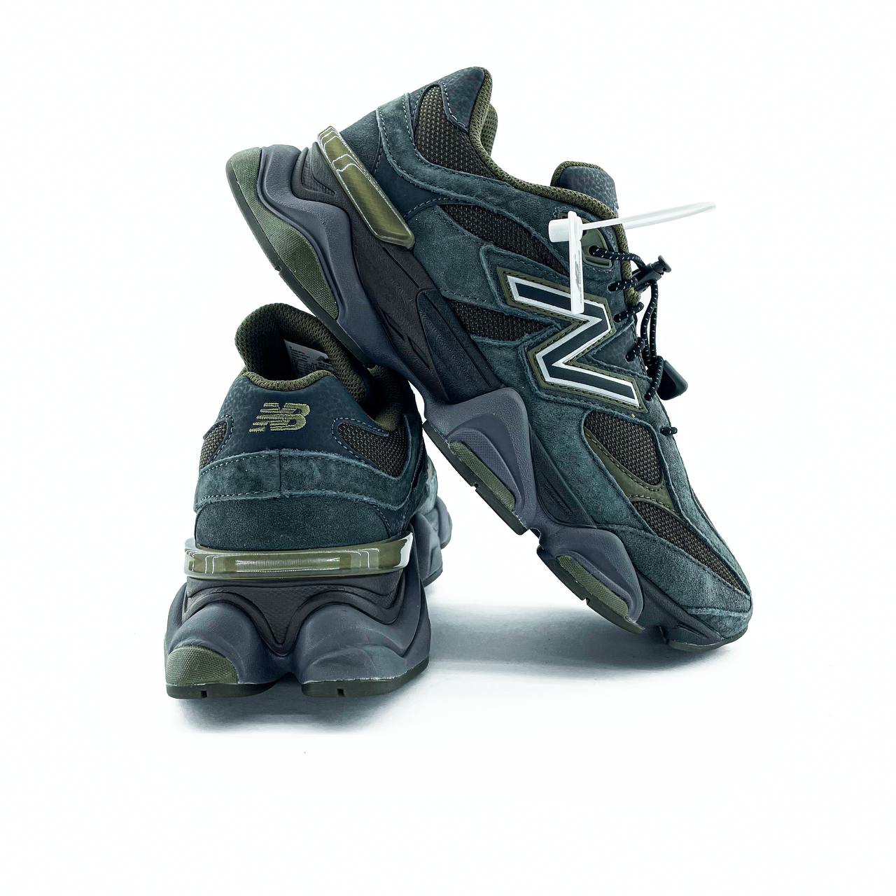 New Balance 9060 Grey Brown