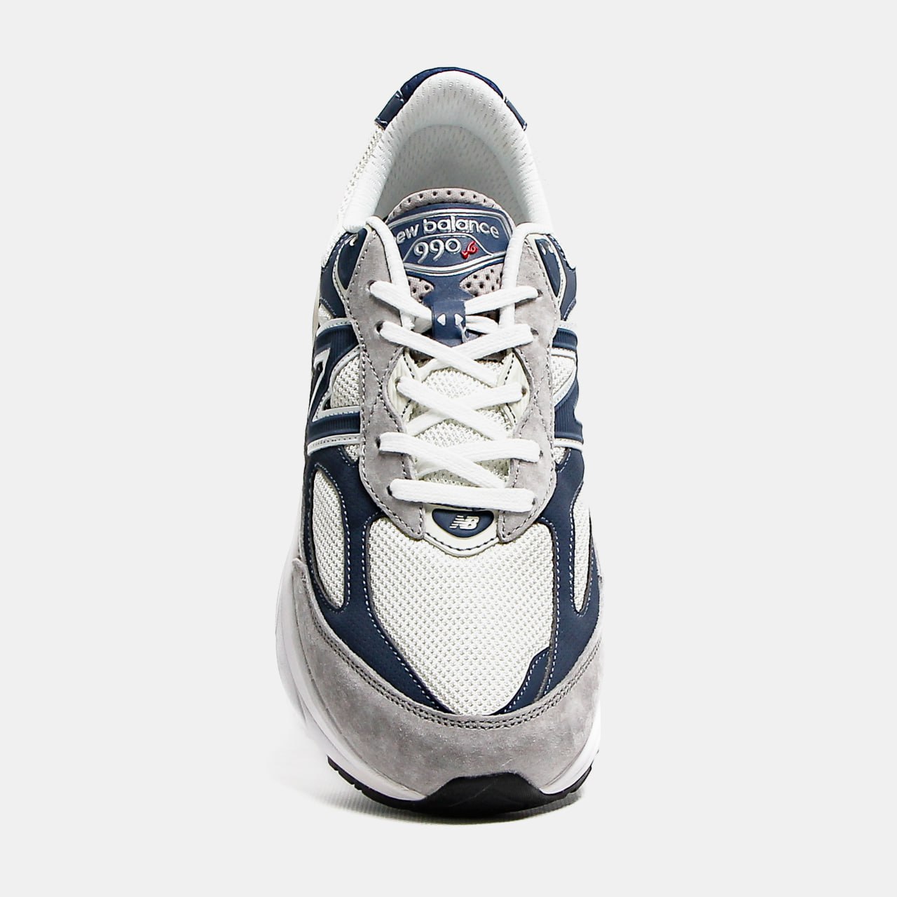 New Balance 990v6 Grey Day Grey Navy
