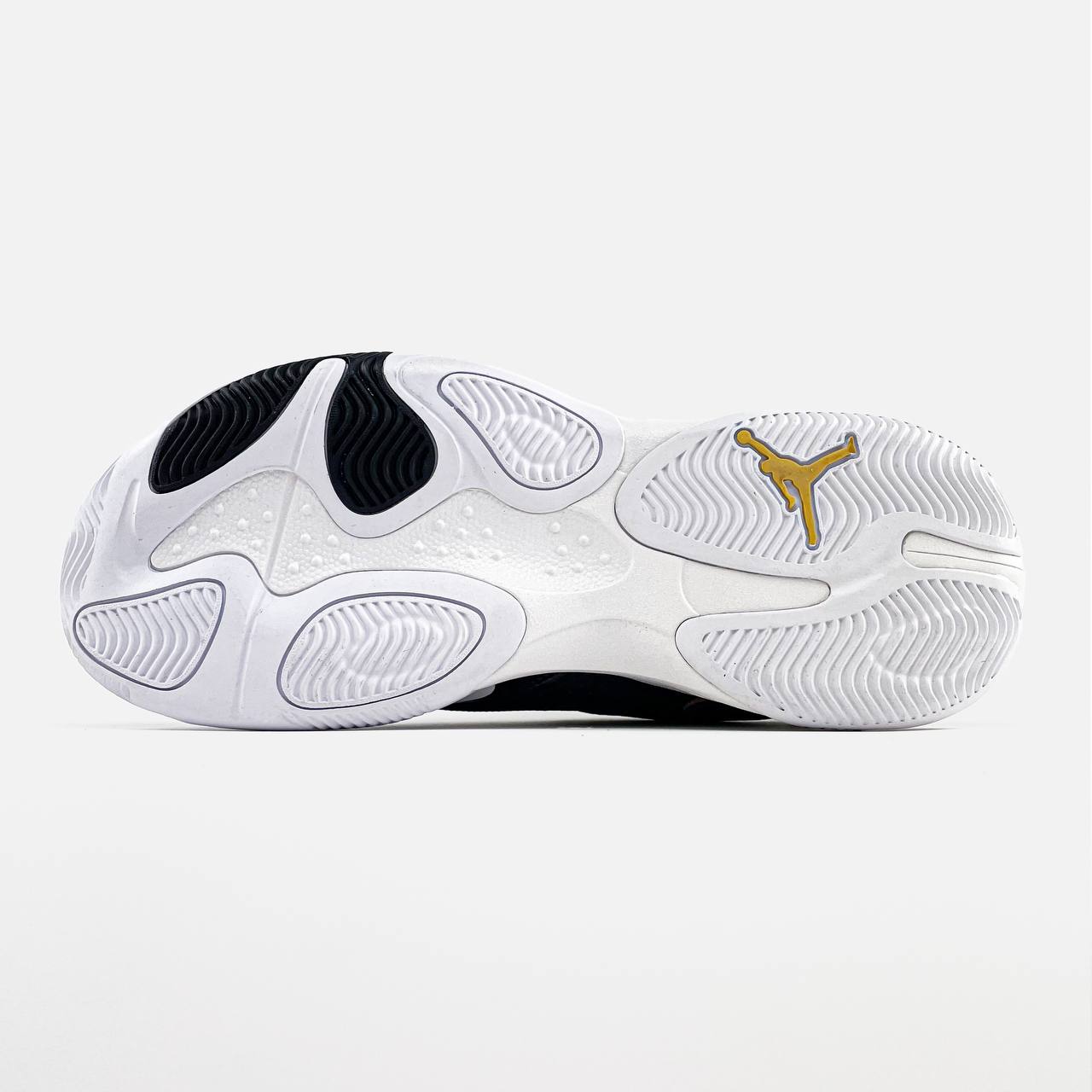 Nike Air Jordan Max Aura 4 Black White