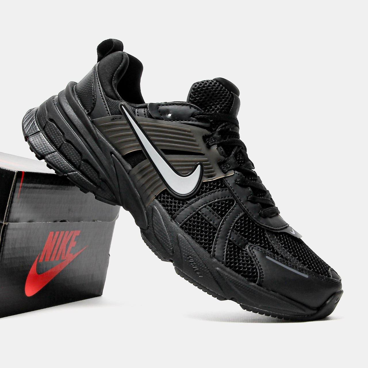 Nike V2K Runtekk Black