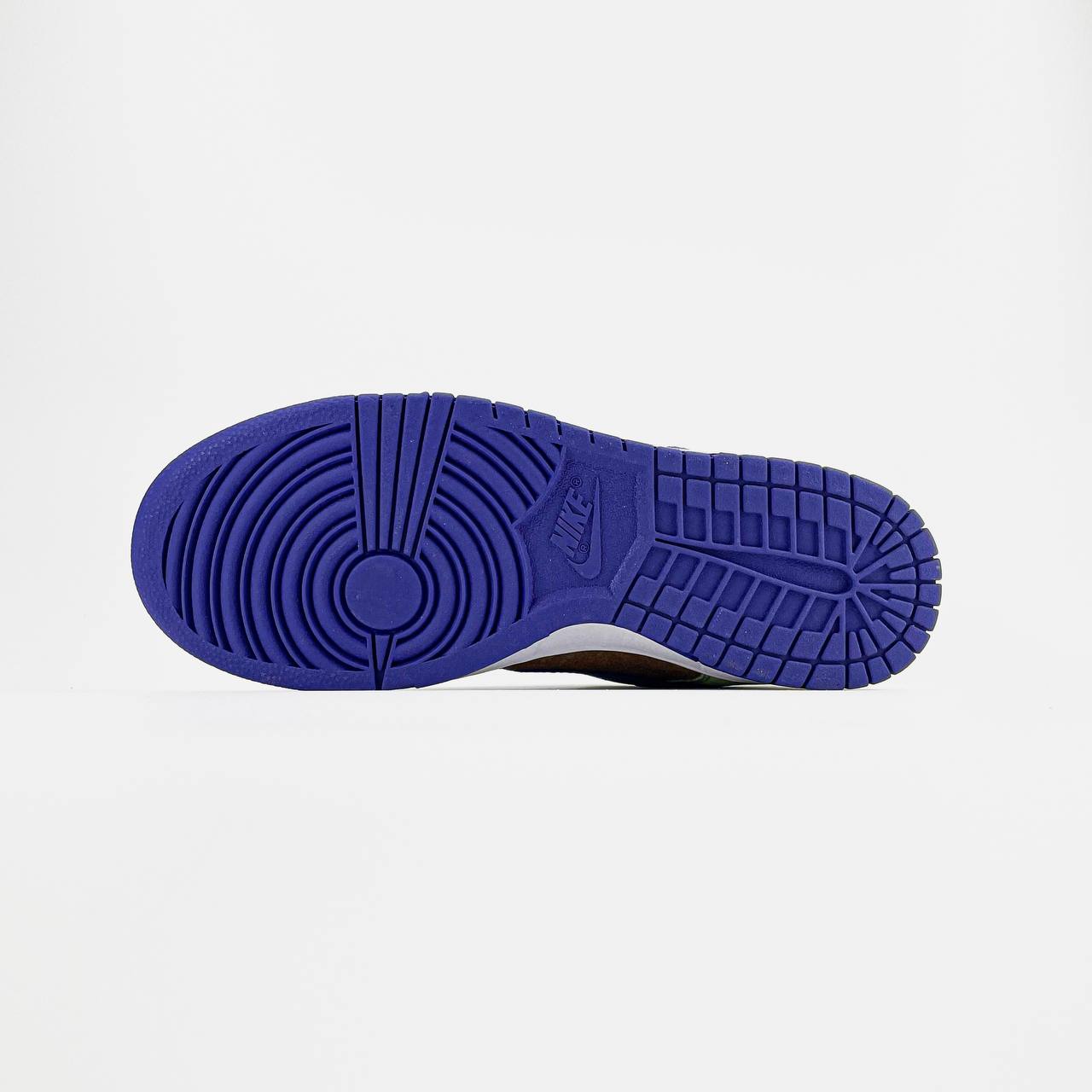 Nike SB Dunk Low SP Ceramic and Veneer