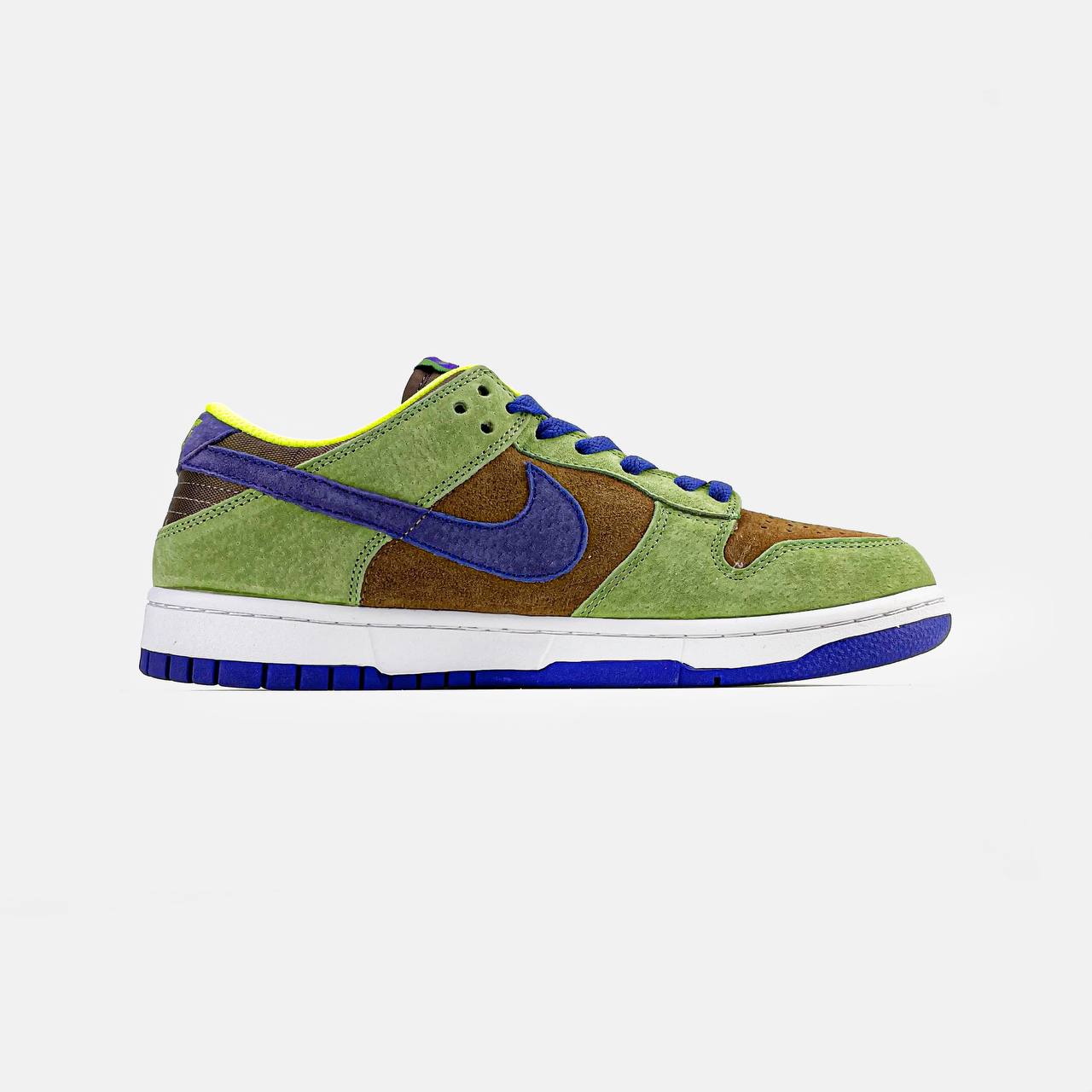 Nike SB Dunk Low SP Ceramic and Veneer