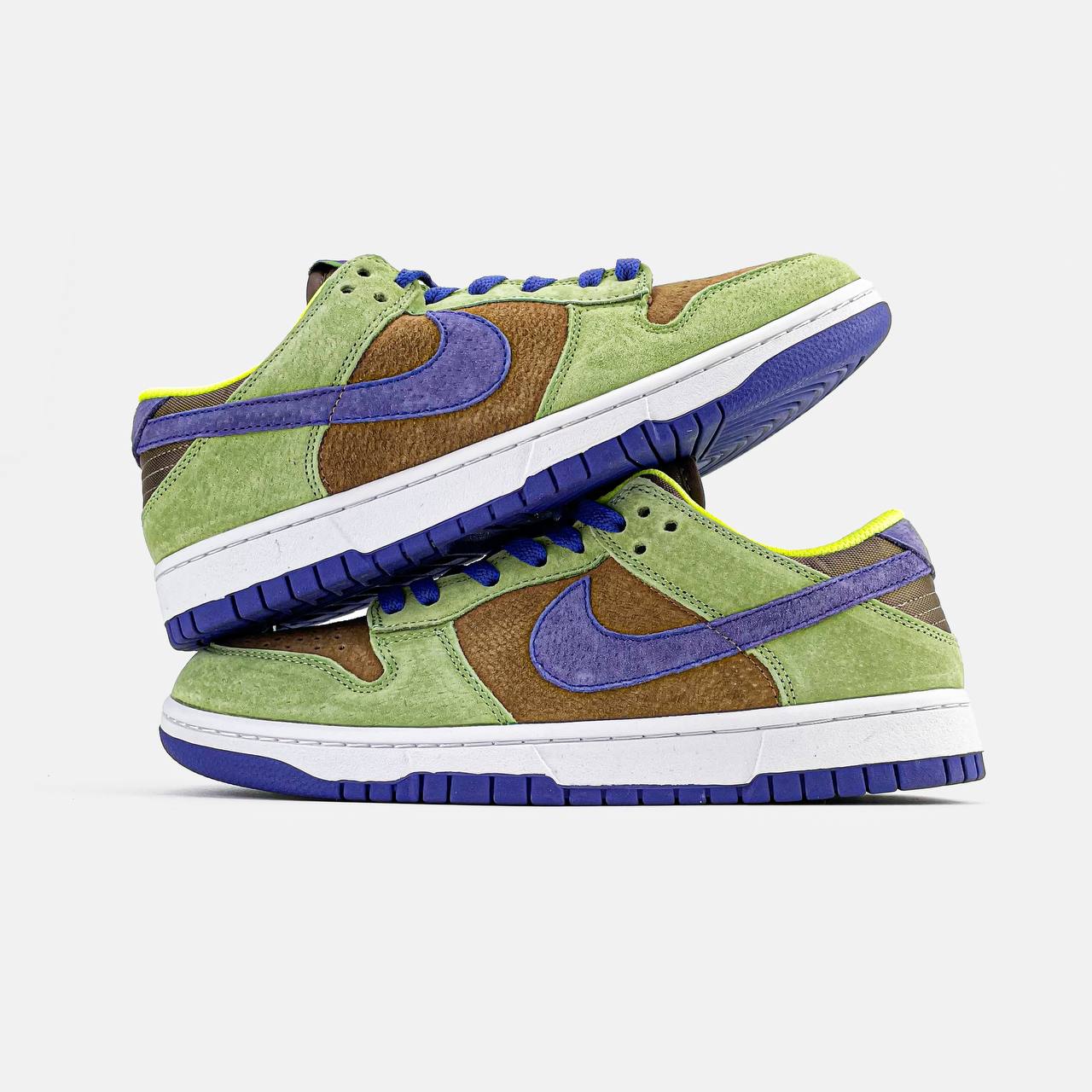 Nike SB Dunk Low SP Ceramic and Veneer