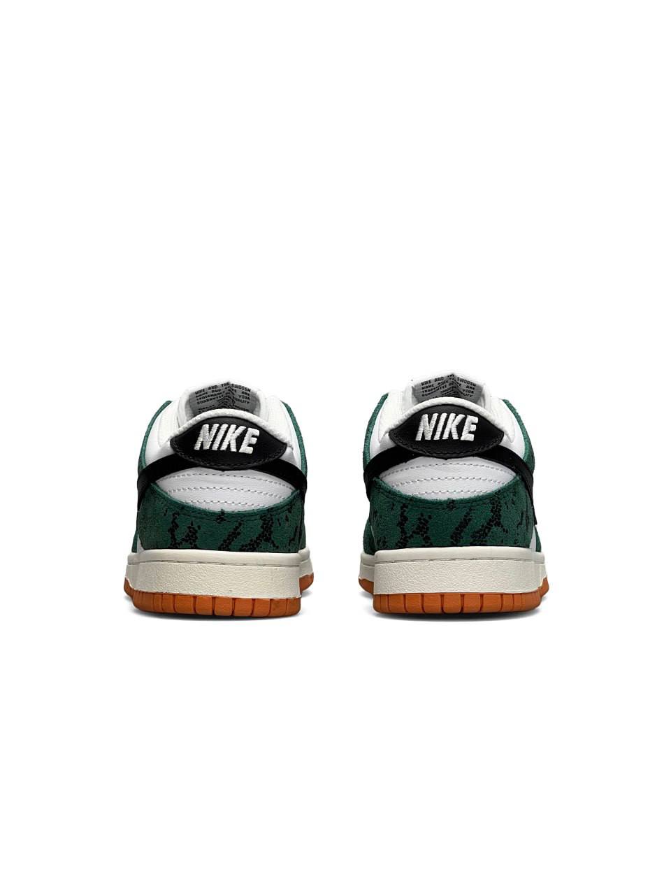 Nike SB Dunk Low Green Snake