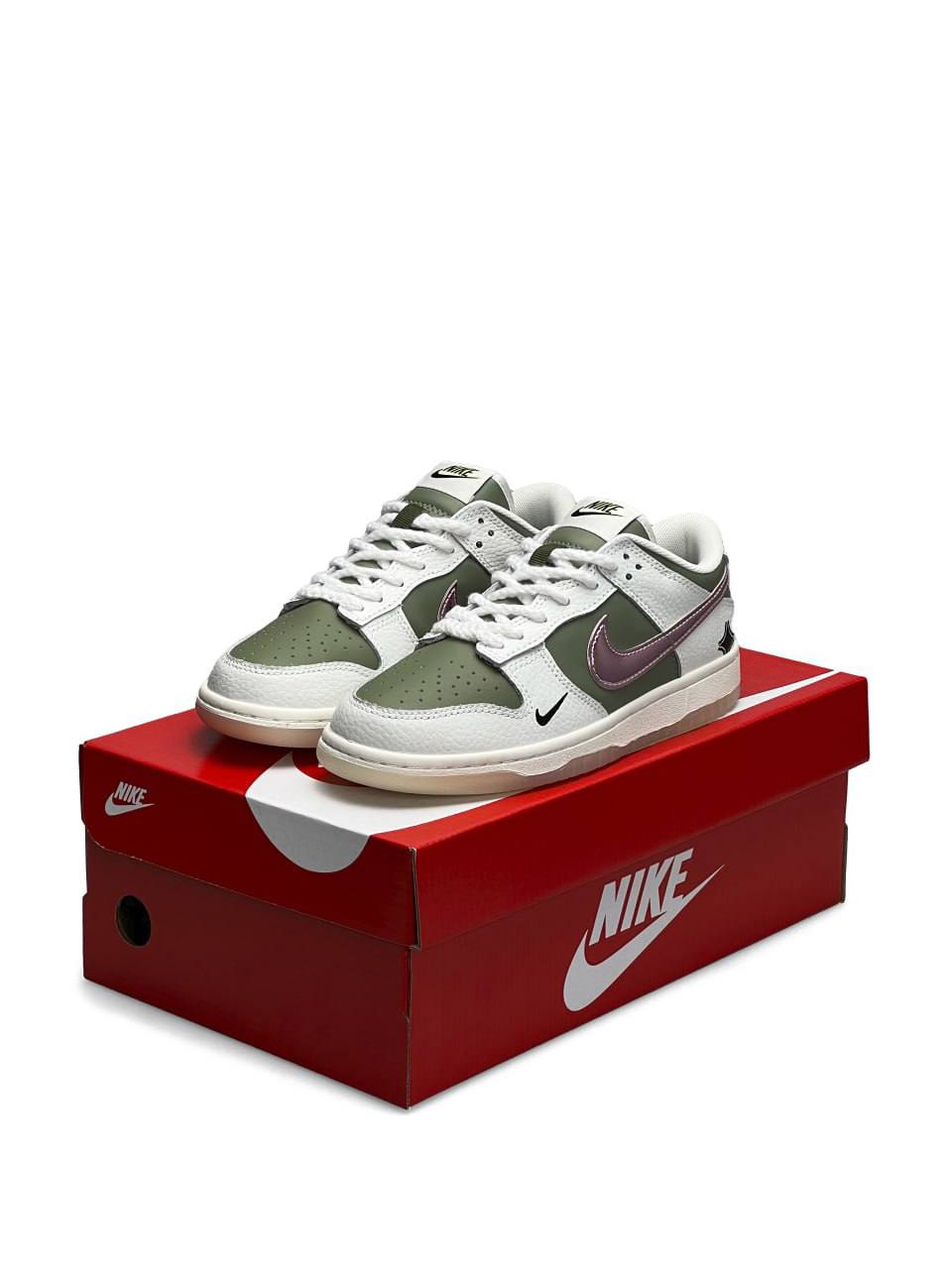Nike SB Dunk Low Be 1 of One