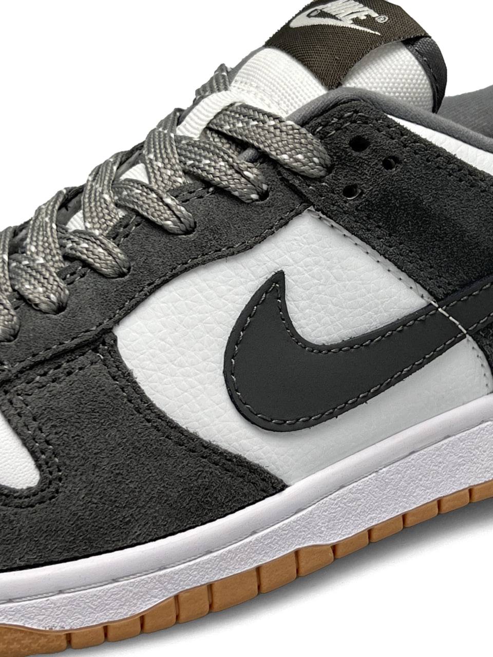 Nike SB Dunk Low Smoke Gray