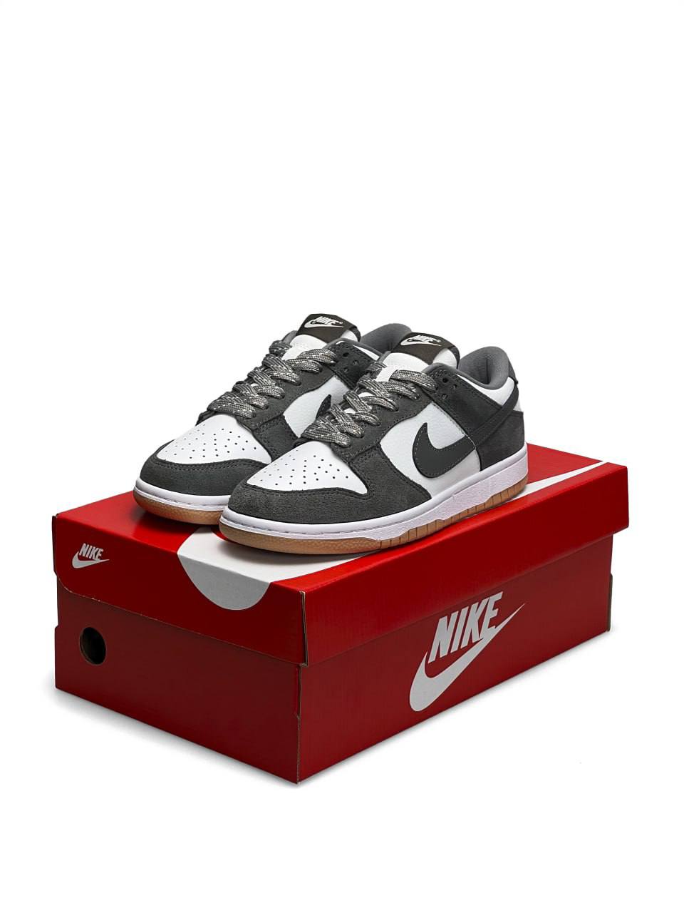 Nike SB Dunk Low Smoke Gray