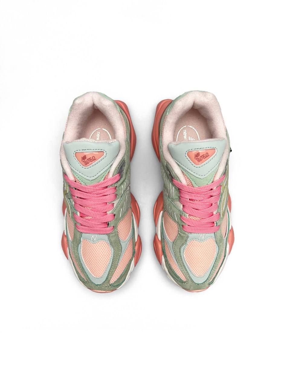New Balance 9060 Gray Pink