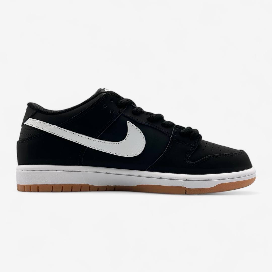 Nike SB Dunk Black Gum
