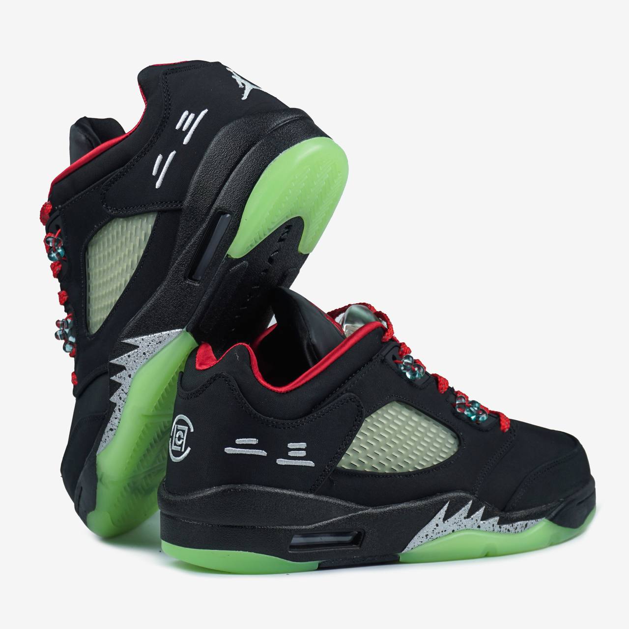 Nike Jordan 5 Retro Low SP x CLOT