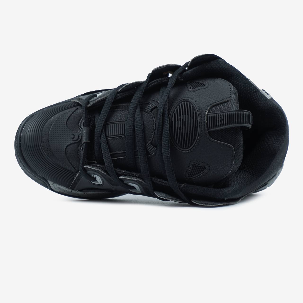 Osiris D3 Black Grey