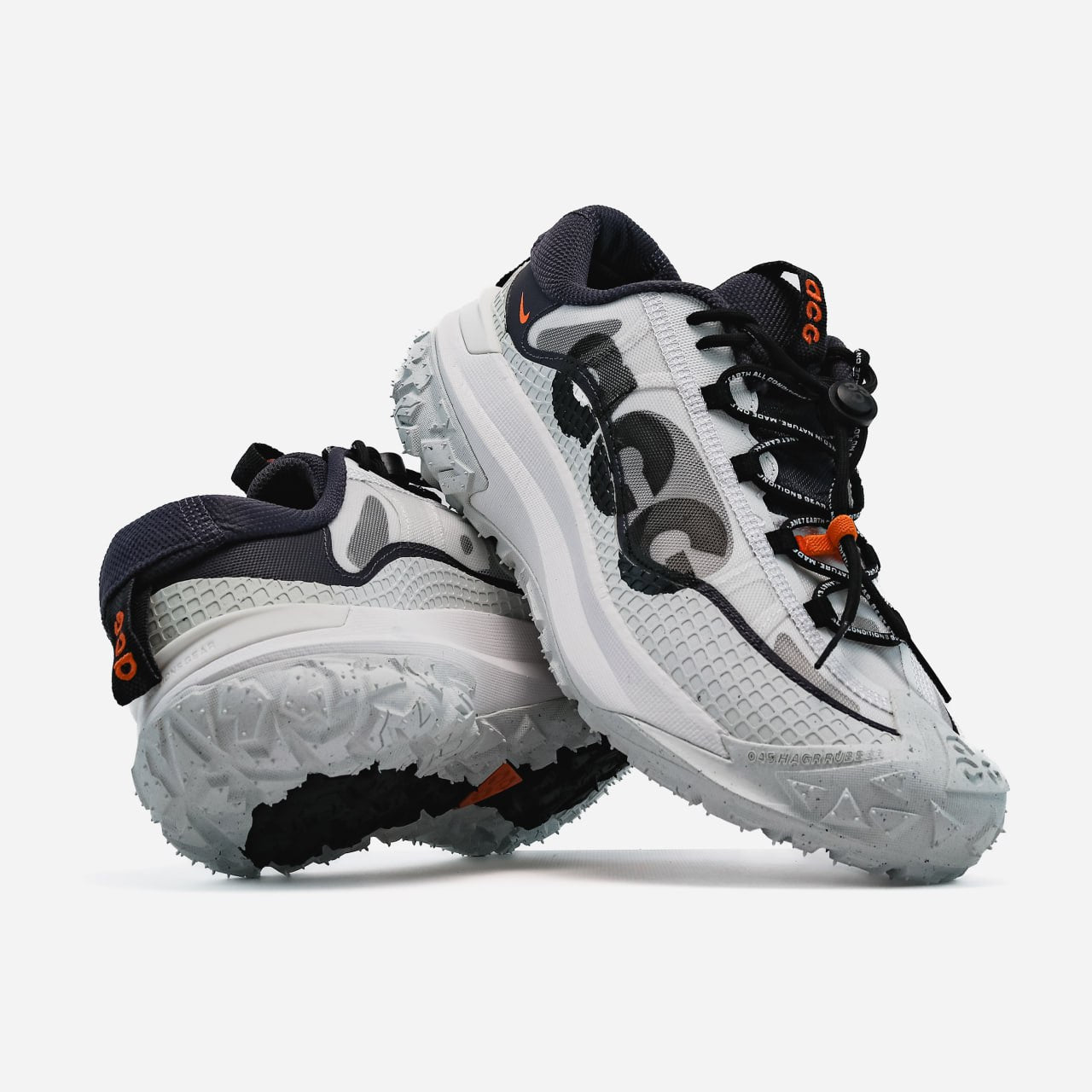 Nike ACG Mountain Fly Low 2 White II