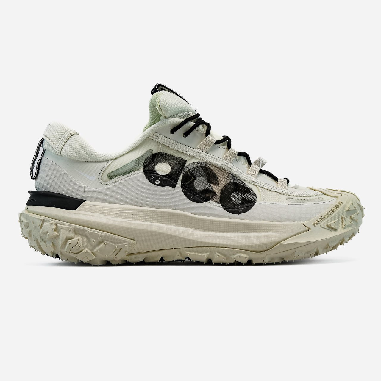 Nike ACG Mountain Fly Low 2 Beige Black