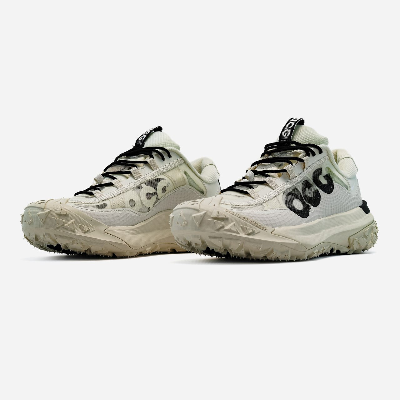 Nike ACG Mountain Fly Low 2 Beige Black