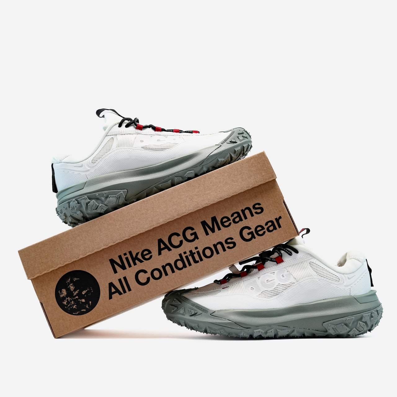 Nike ACG Mountain Fly 2 Low GTX Beige Dark Smoke Grey II