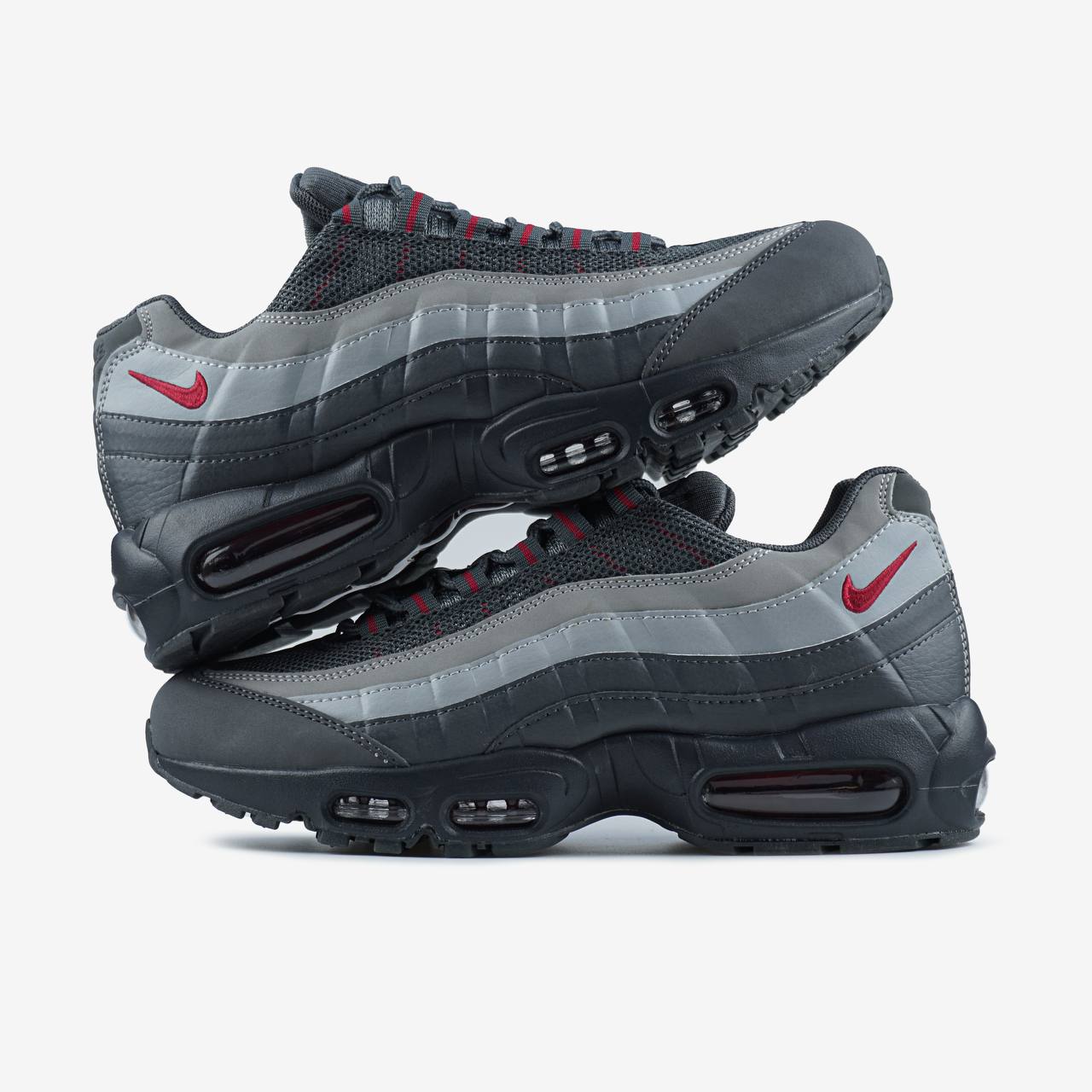 Nike Air Max 95 Dark Grey Red / Essential Solar Red / Gun Smoke