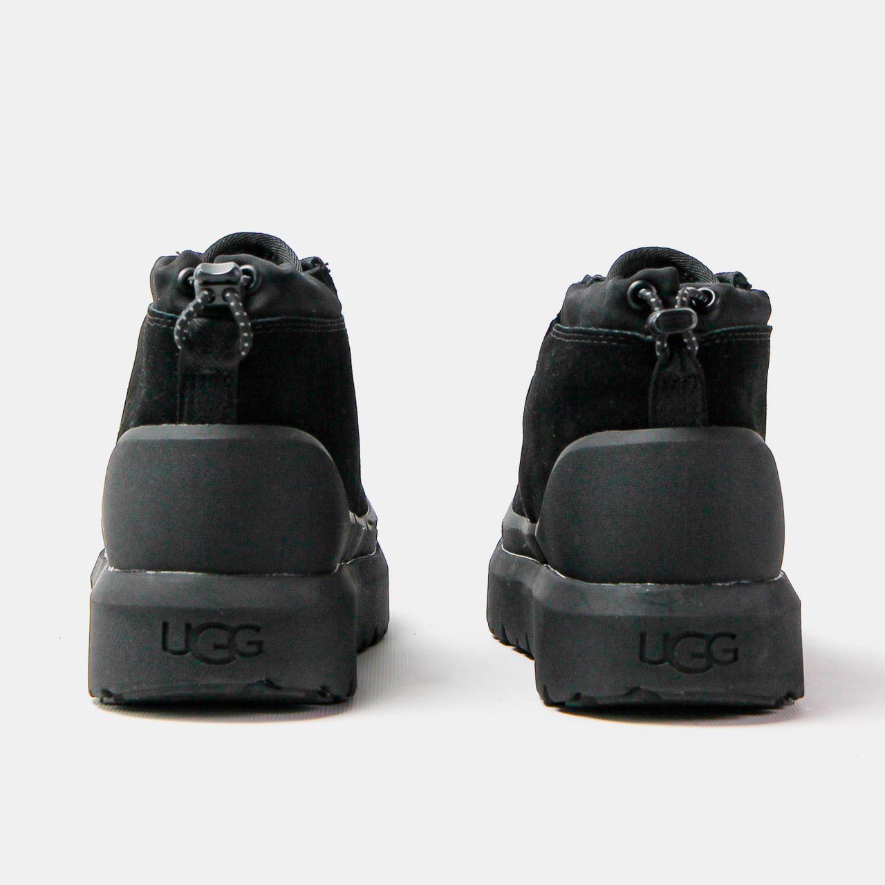 UGG Neumel Hybrid Black