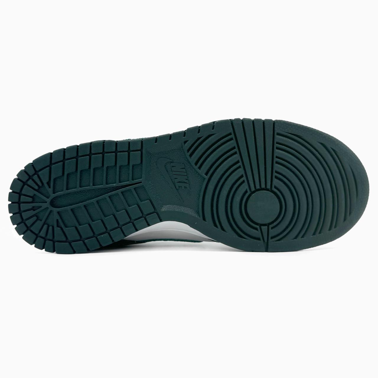 Nike SB Dunk Low Varsity Green