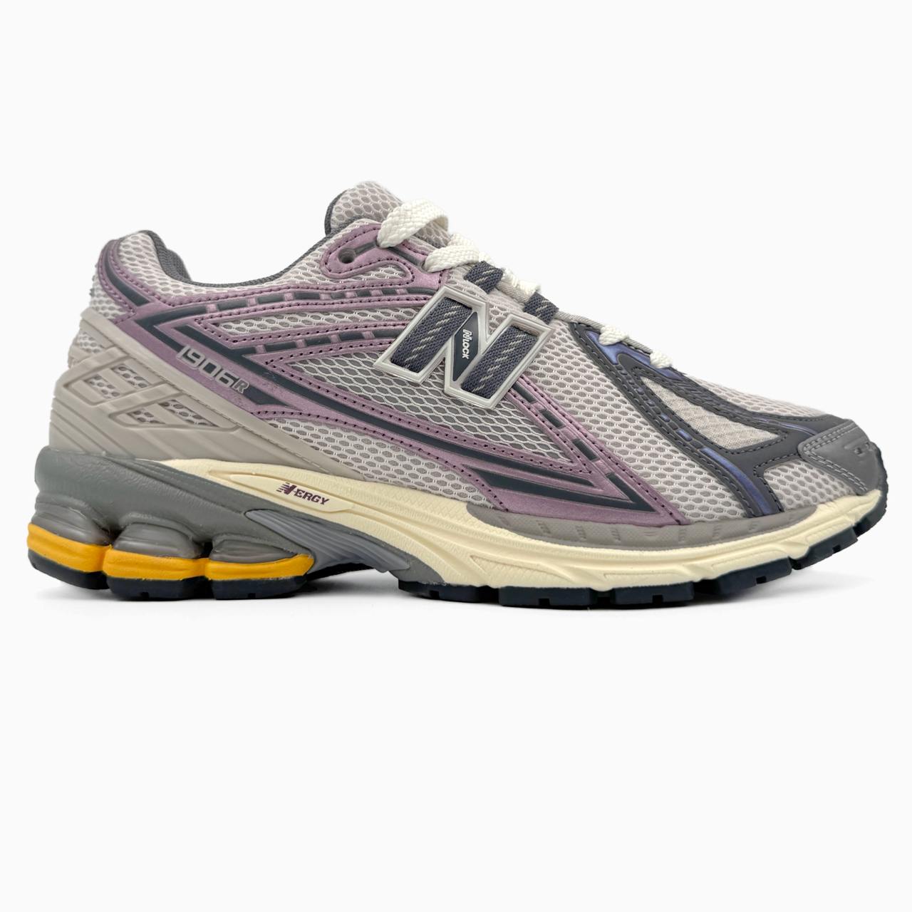 New Balance 1906R Licorice