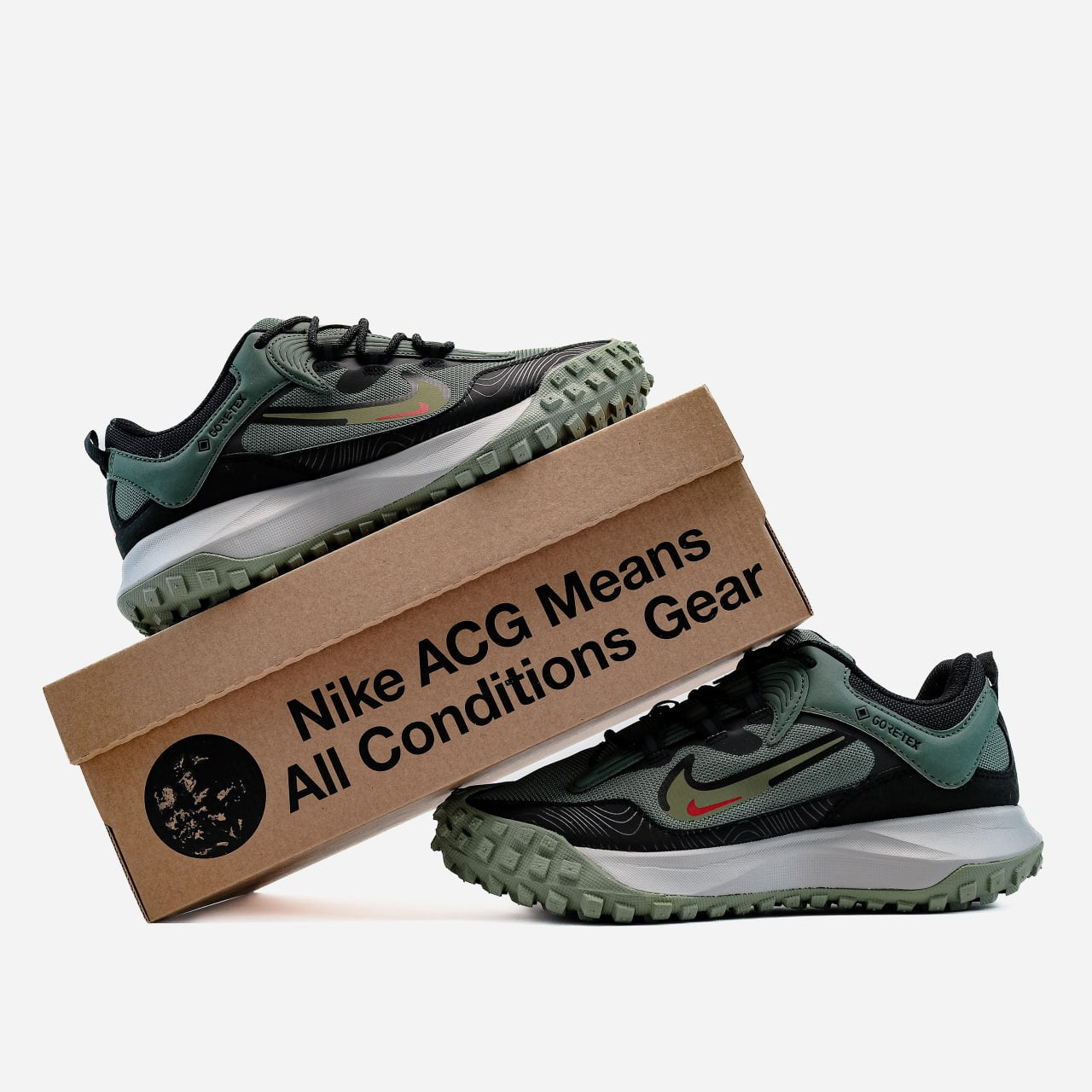 Nike ACG Mountain Fly Green Gore-Tex