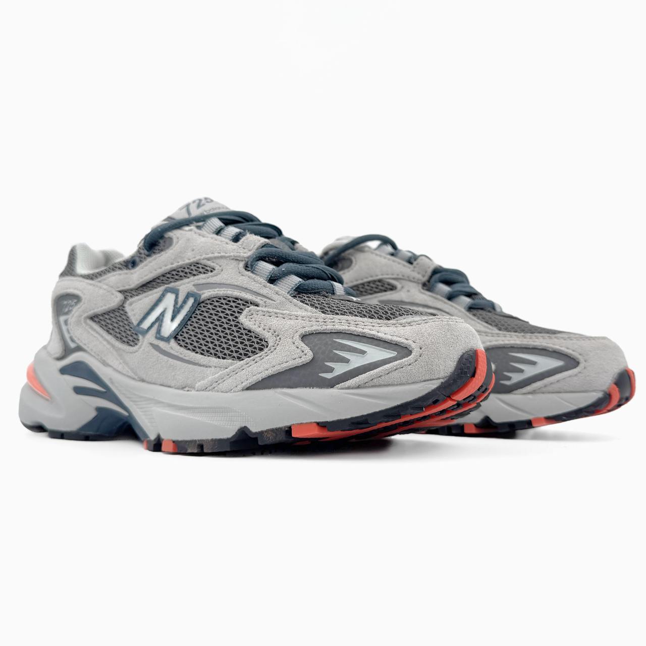 New Balance 725 Grey