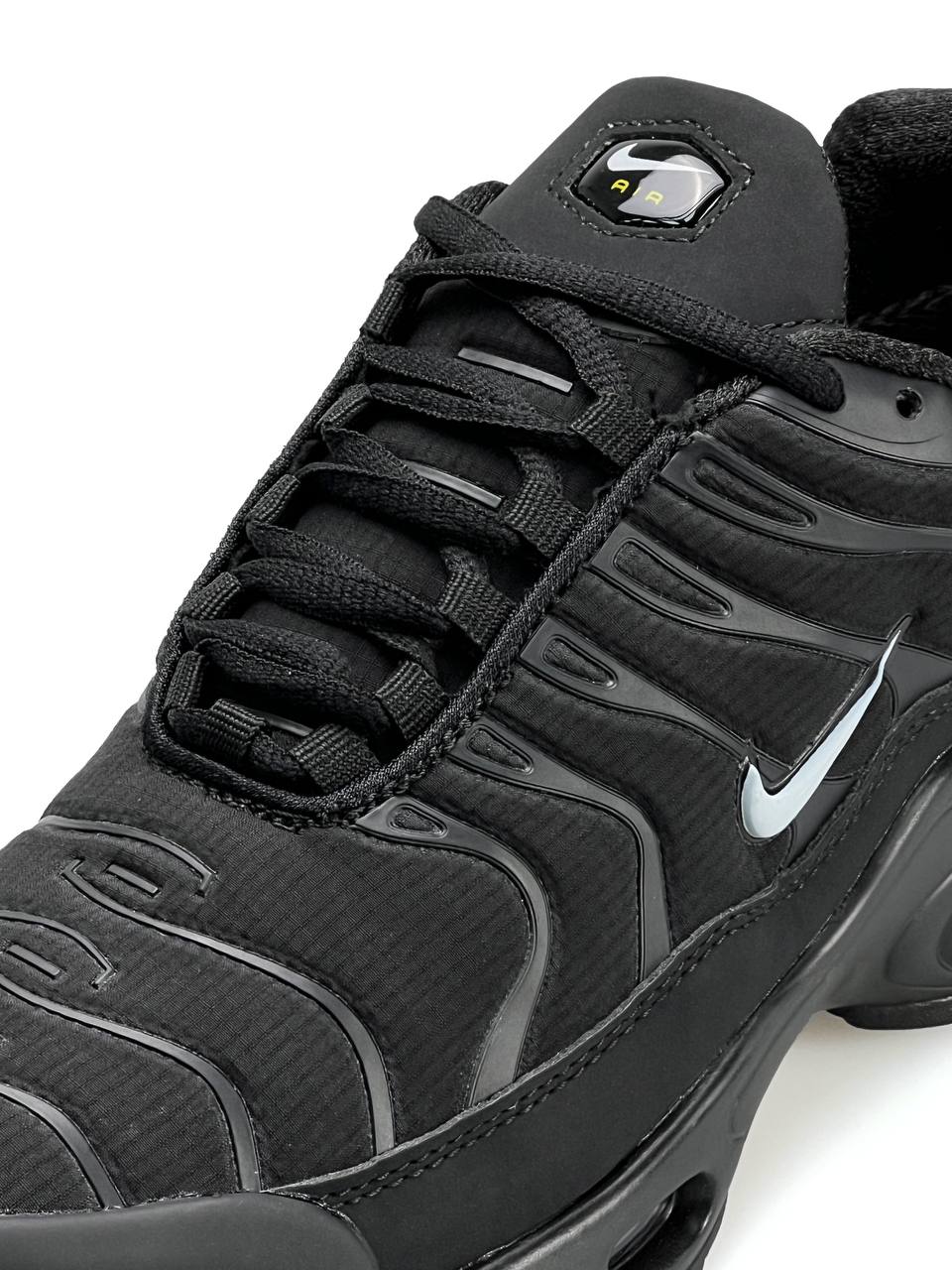 Nike Air Max Tn Plus Black White Swoosh