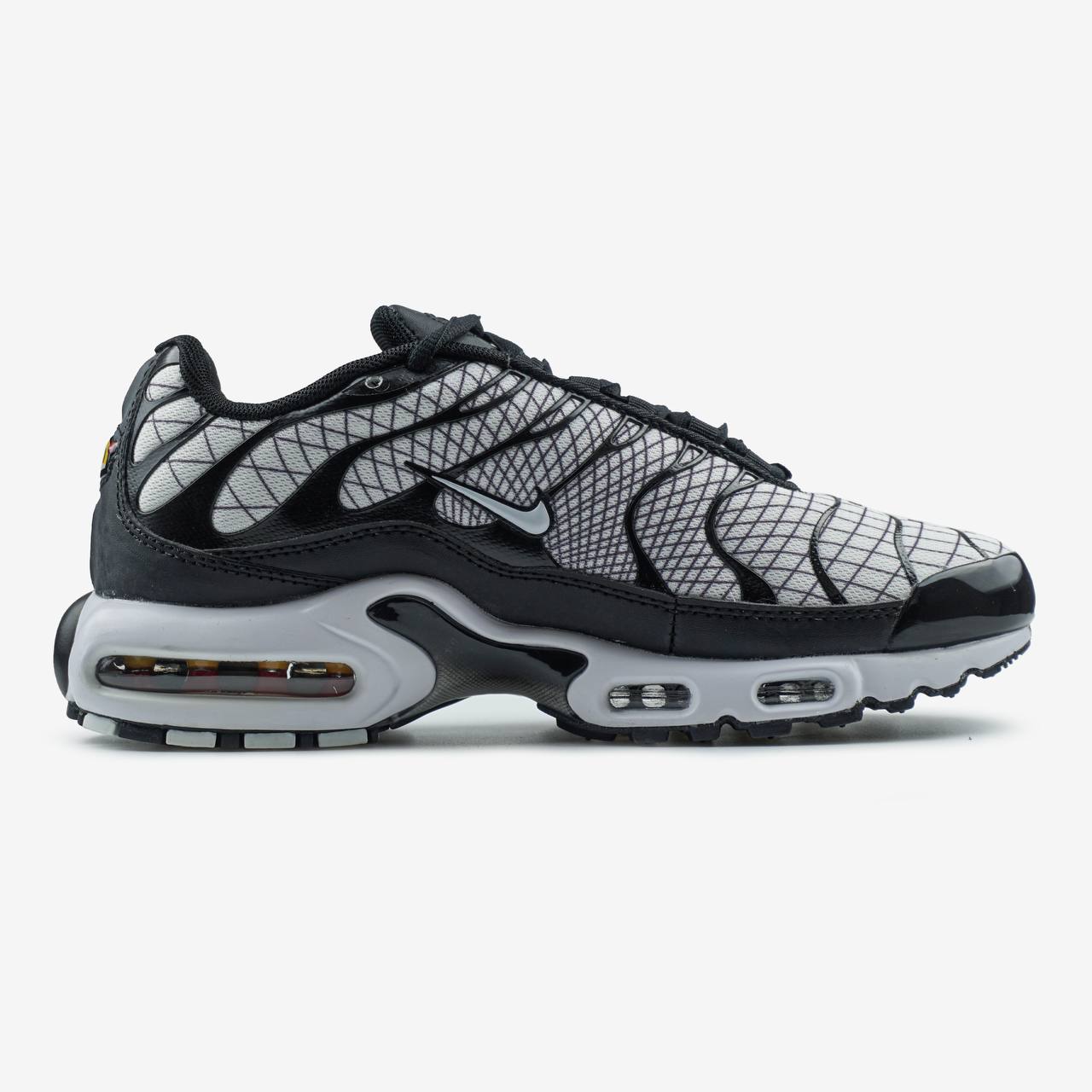 Nike Air Max TN Plus Black White III