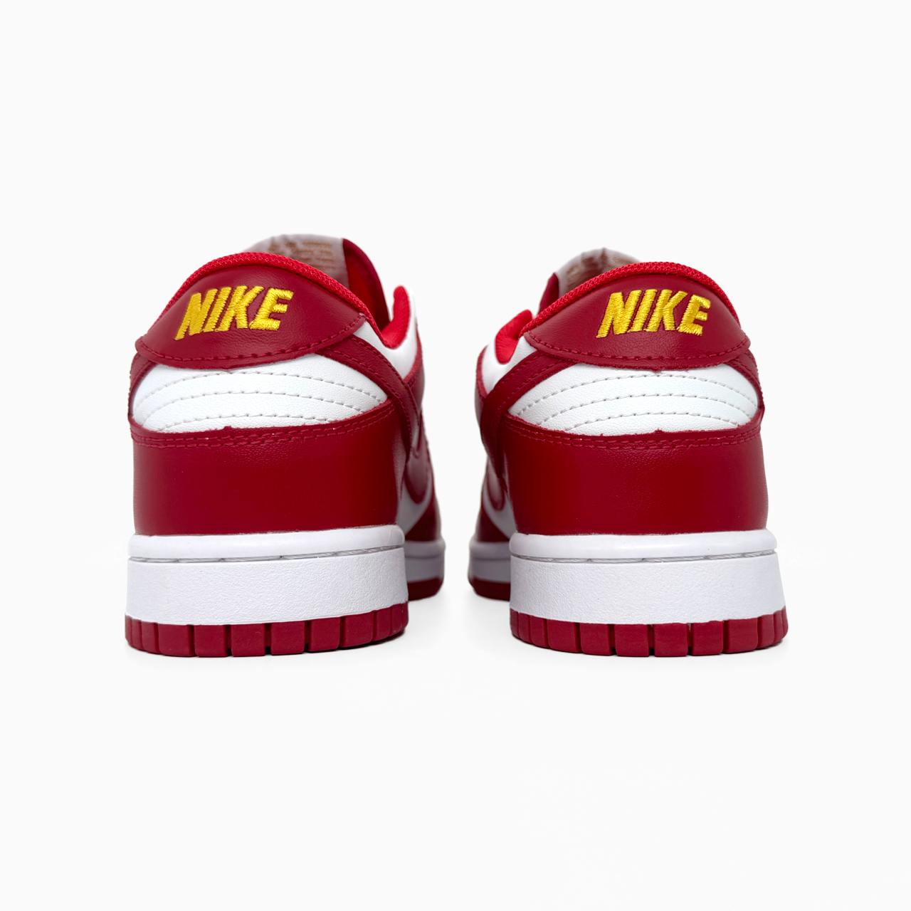 Nike SB Dunk Red White