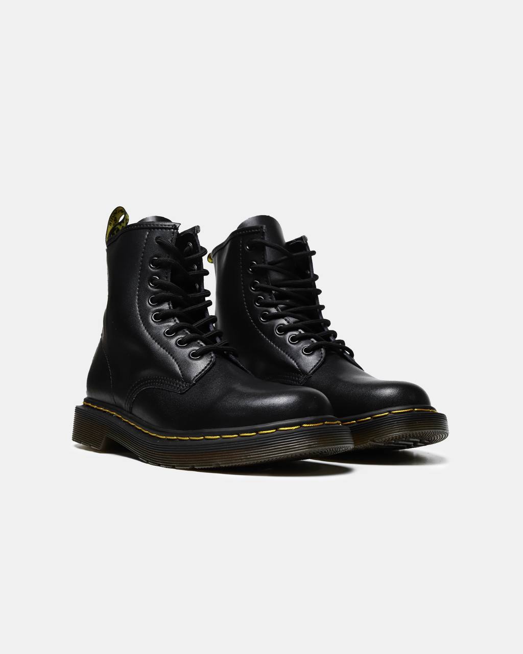 Dr. Martens Classic Black II