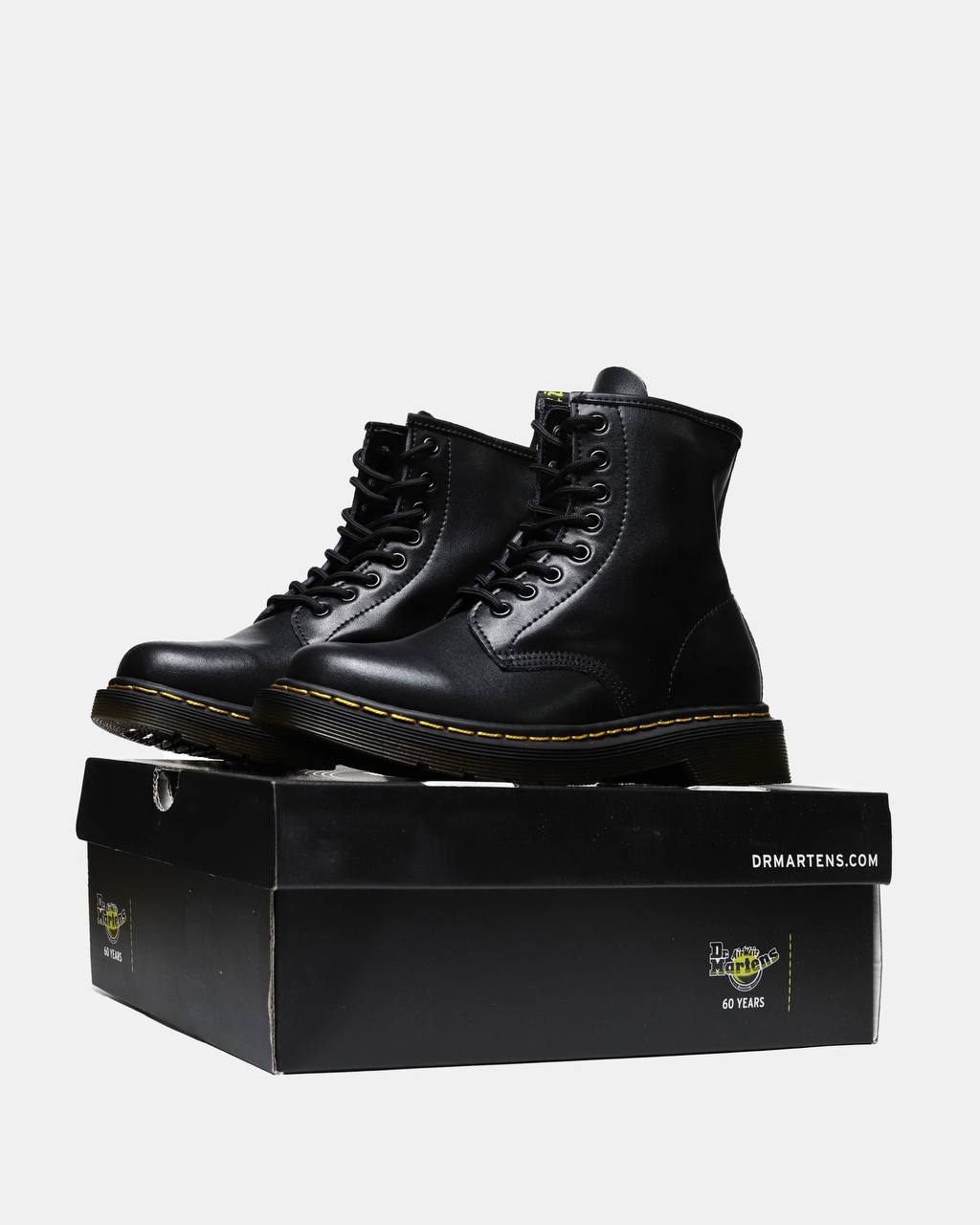 Dr. Martens Classic Black II