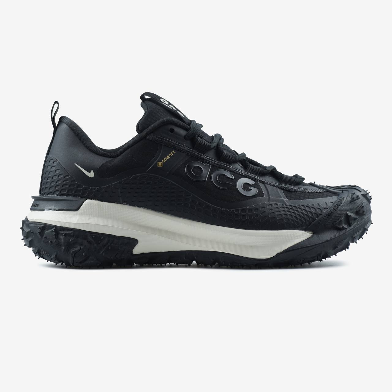 Nike ACG Mountain Fly GORE-TEX White Black