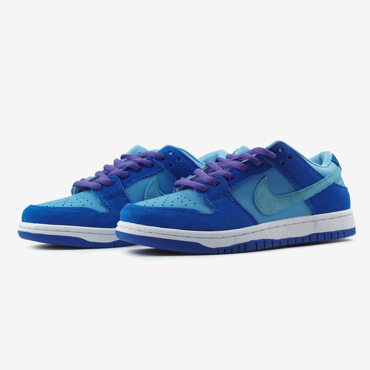 Nike SB Dunk Raspberry Blue
