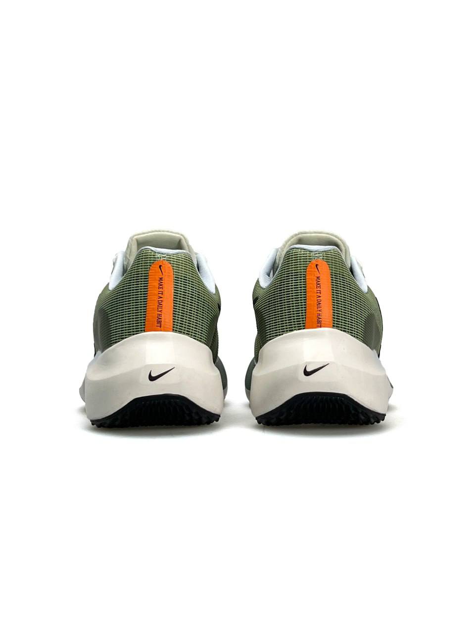 Nike Air Zoom Fly 5 Beige Olive