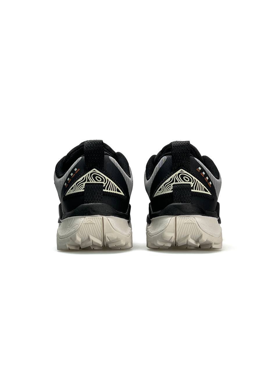 Nike Wildhorse 8 Grey