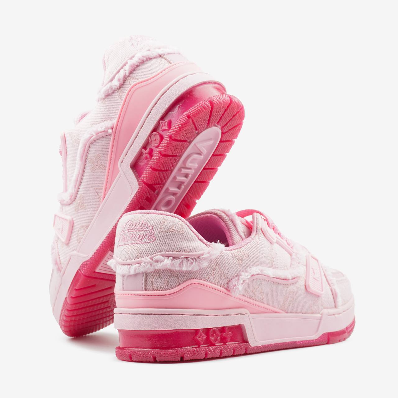 Louis Vuitton Trainer Triple Pink