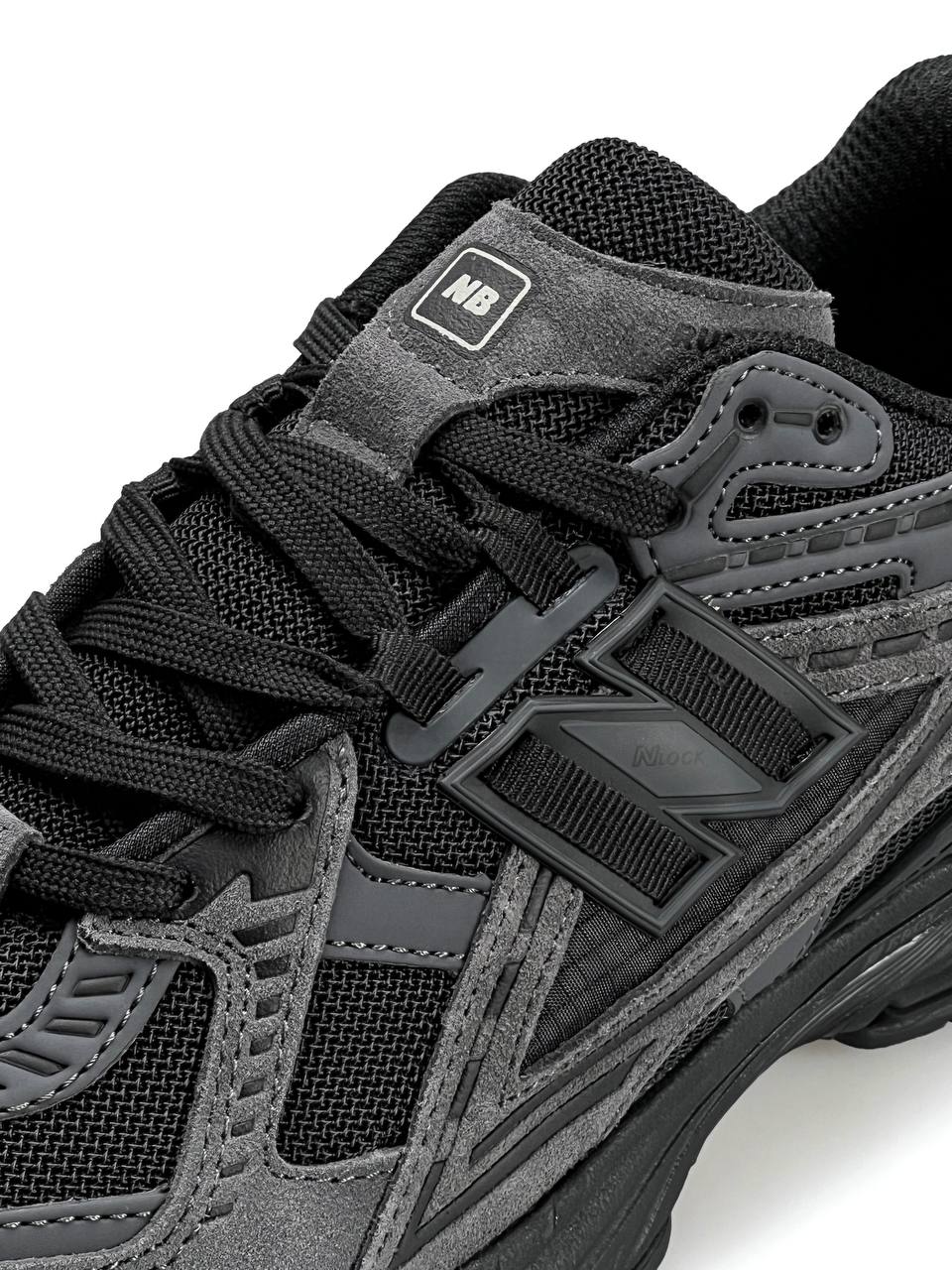 New Balance 1906U Black Grey